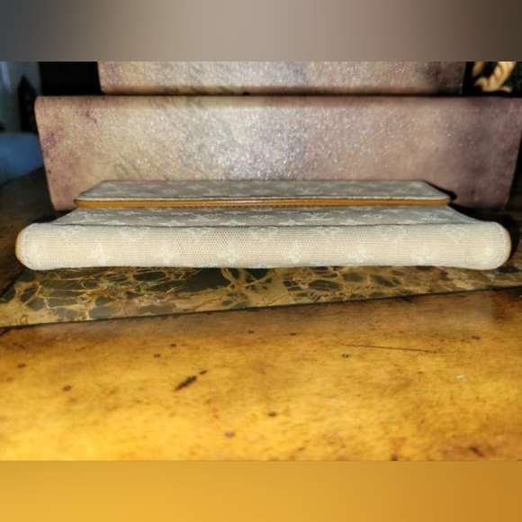 LOUIS VUITTON MINIRUN - Picture 8 of 8